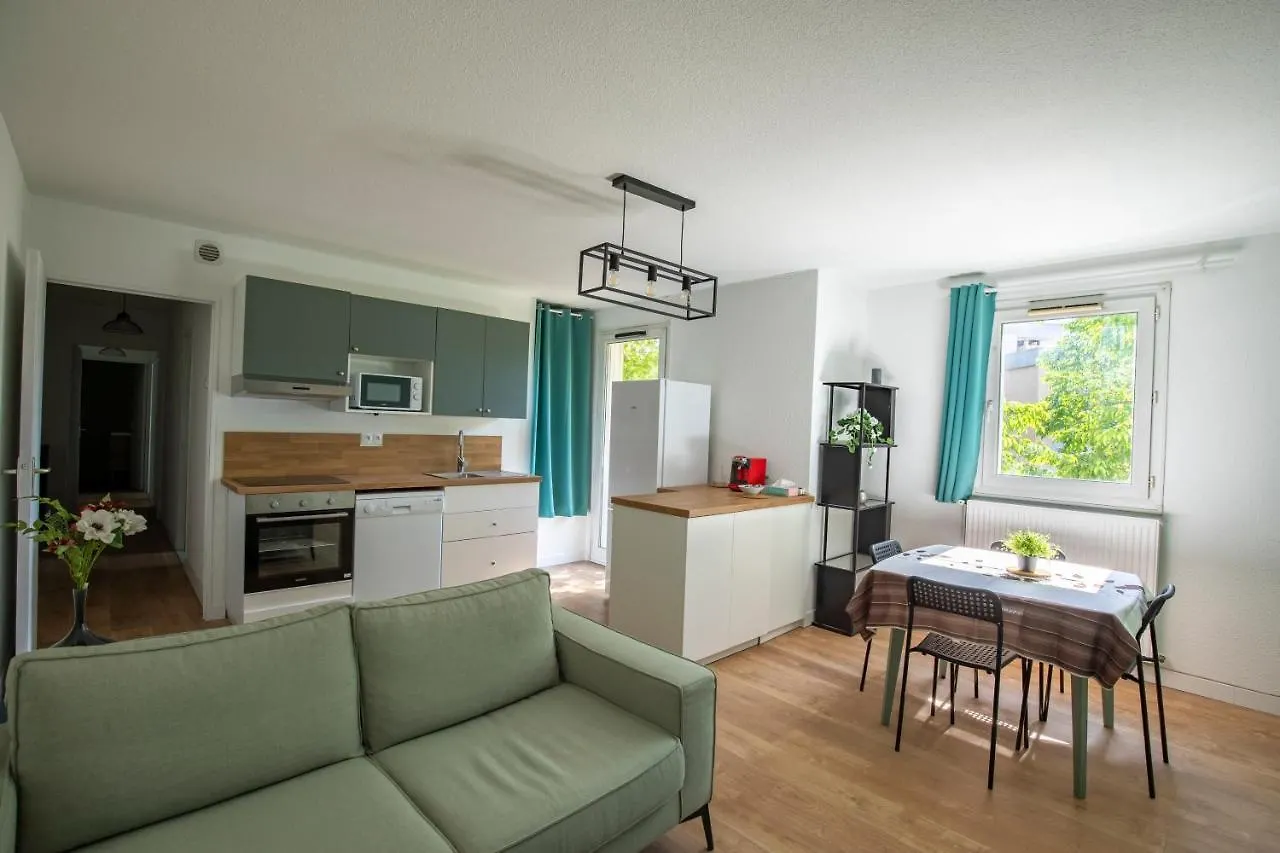 T4 Climatise Au Pied Des Rempart Avec Parking Apartment Avignon